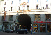 Au m�me h�tel 50 ans apr�s!