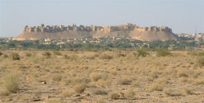 Le fort de Jaisalmer (surnomm� sonar quila, la forteresse d'or) construit d�s 1156